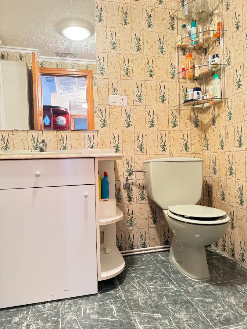 Bany de Casa o xalet en venda en Castrillón amb Calefacció, Jardí privat i Parquet