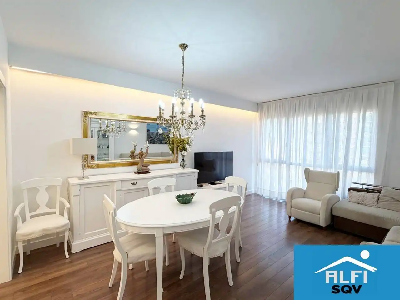 Dining room of Flat for sale in Sabadell  with Air Conditioner, Heating and Parquet flooring