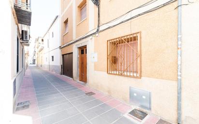 Vista exterior de Casa adosada en venda en Santa Fe amb Aire condicionat, Terrassa i Traster