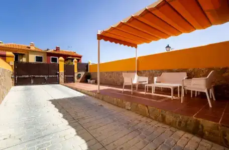 Terraced house with terrace for sale in Calle los Naranjos, imagen 39