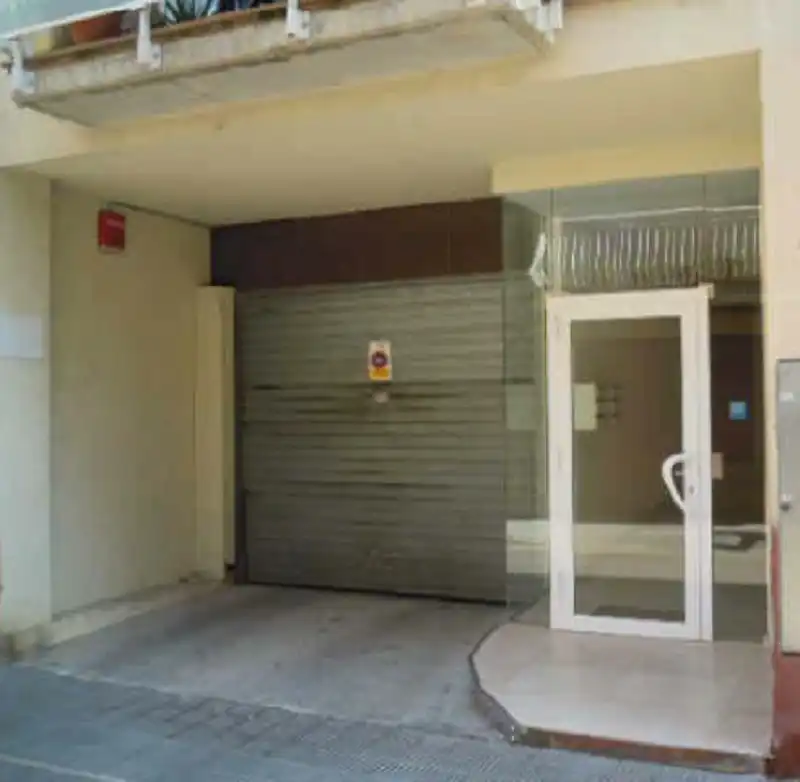 Parking for sale in C/ Emili Joan, imagen 2