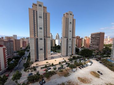 Pis amb piscina en venda a Levante Alto