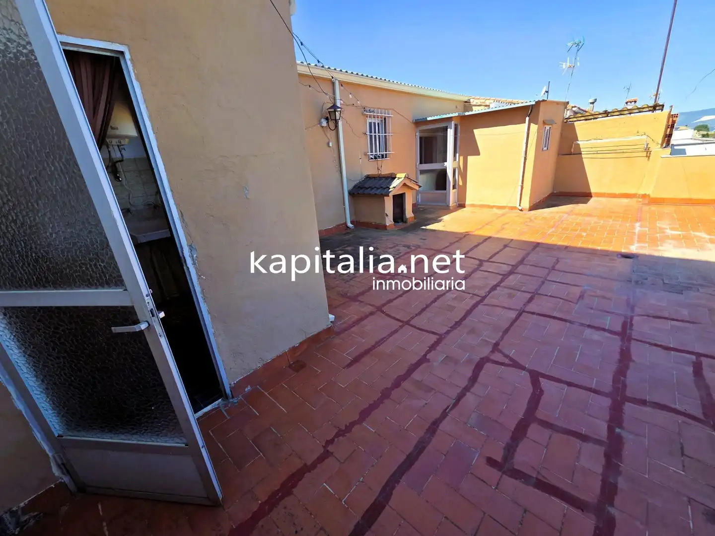 Flat for sale in Agullent  with Air Conditioner, Terrace and Storage room