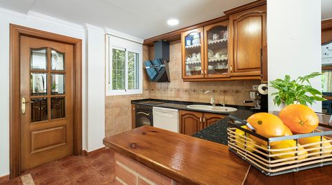 Chalet independiente con 2 viviendas, gran jardín y privacidad cerca de Lleida, imatge 4