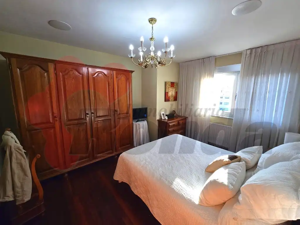 Bedroom of Flat for sale in Lugo  with Furnished