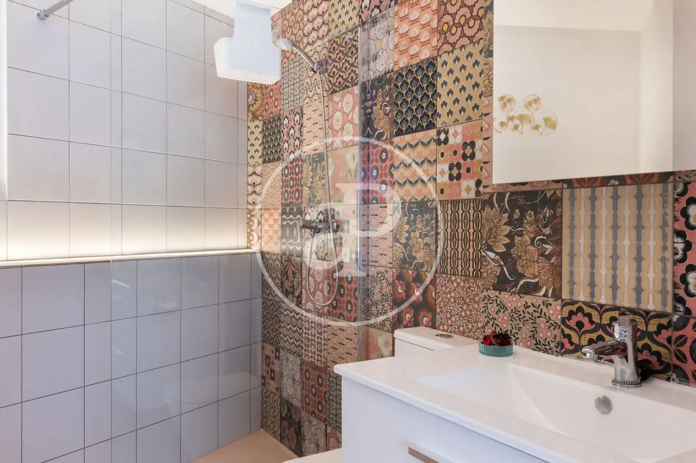 Baño de Piso en venta en Valencia con Aire acondicionado, Calefacción y Terraza
