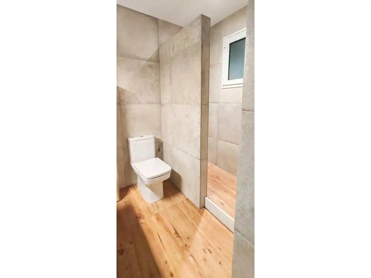 Baño de Piso en venta en Girona con Aire acondicionado, Calefacción y Parquet
