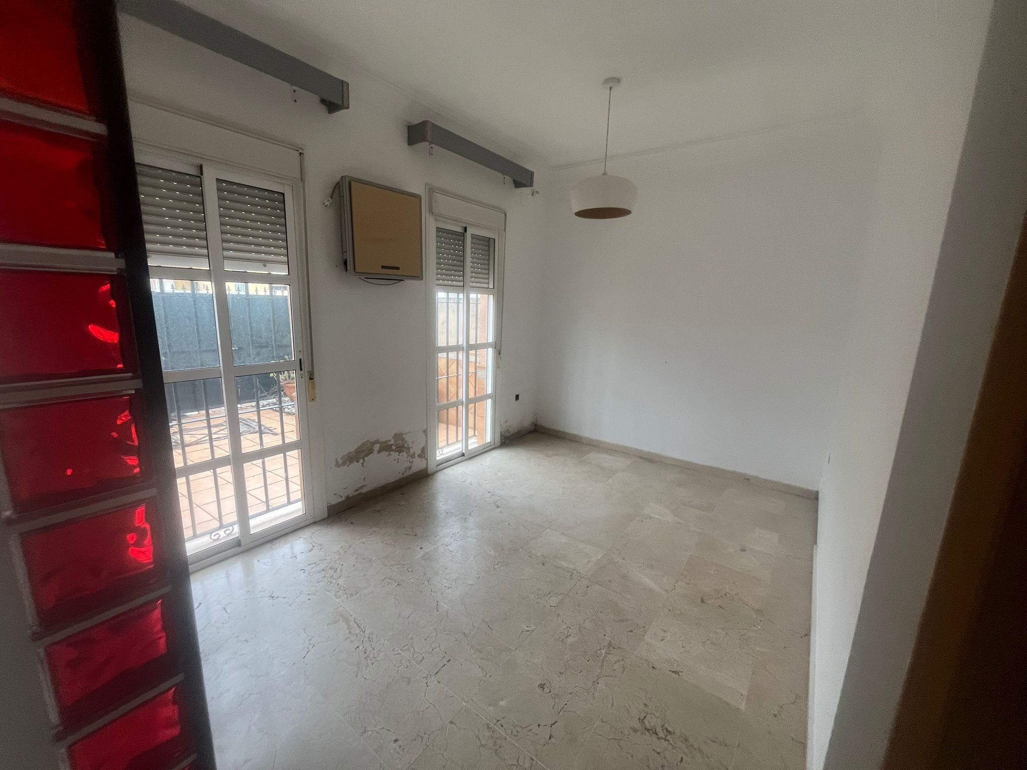 Casa adosada en venda en Bormujos