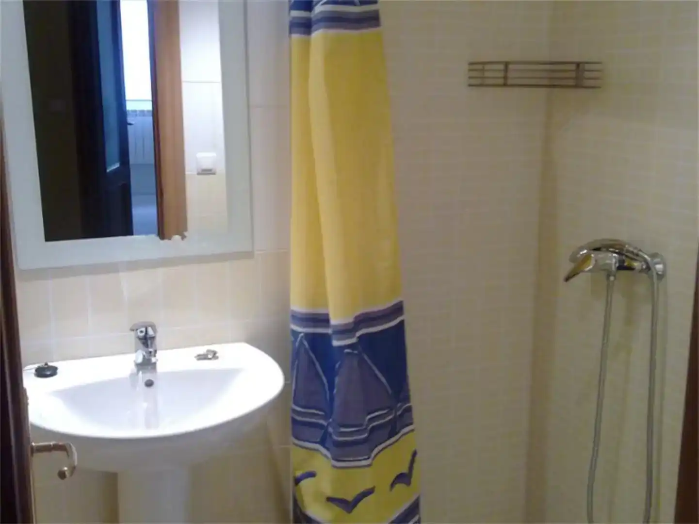 Bathroom of Flat for sale in Almansa, Albacete