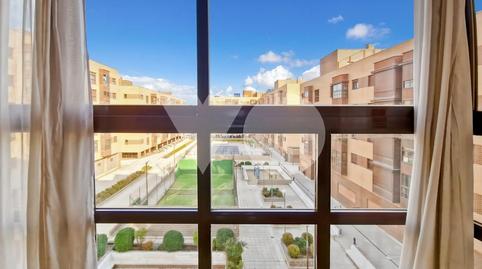 Foto 4 de Piso en venta en De Campezo, Rejas, Madrid