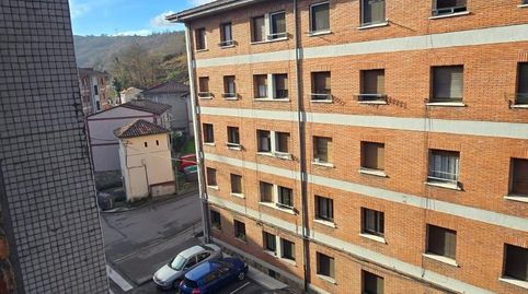 Foto 4 de Apartament en venda a Sama, Langreo