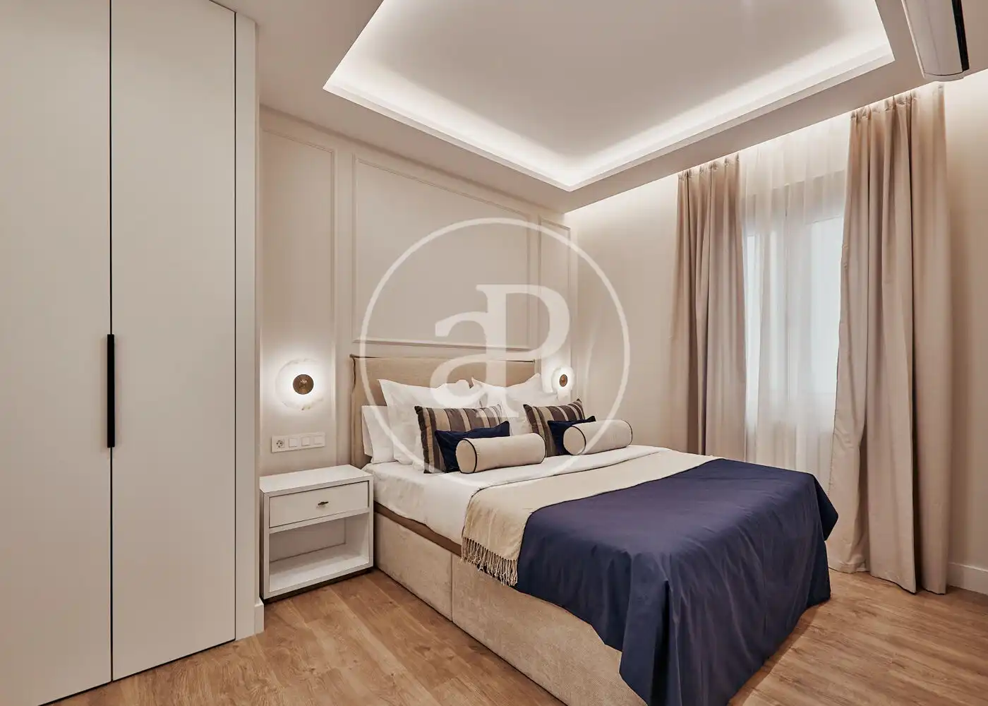 Habitación de Piso en venta en Madrid con Calefacción y Amueblado