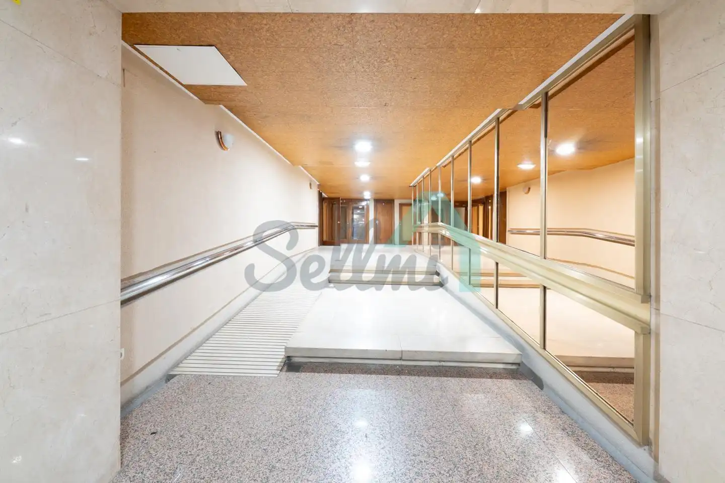 Piso en venta en Oviedo  con Calefacción