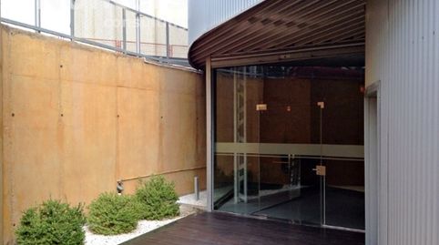 Foto 2 von Gebäude zur Miete in Centre, Sant Just Desvern