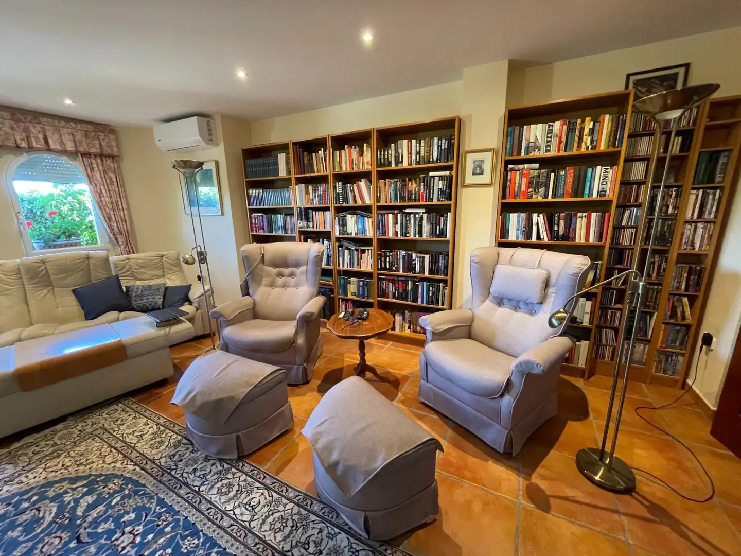 Living room of Houses for sale in L'Alfàs del Pi  with Air Conditioner, Heating and Private garden