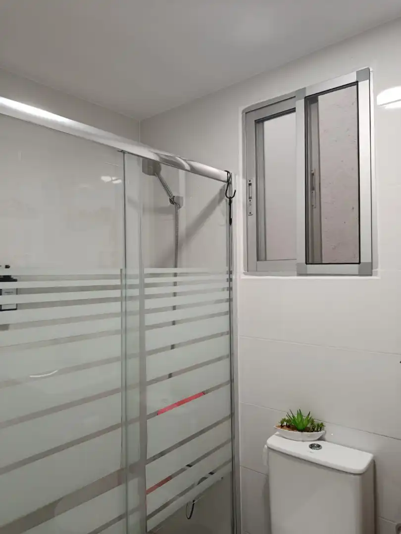 Bathroom of Flat for sale in Benicarló  with Terrace, Furnished and Oven