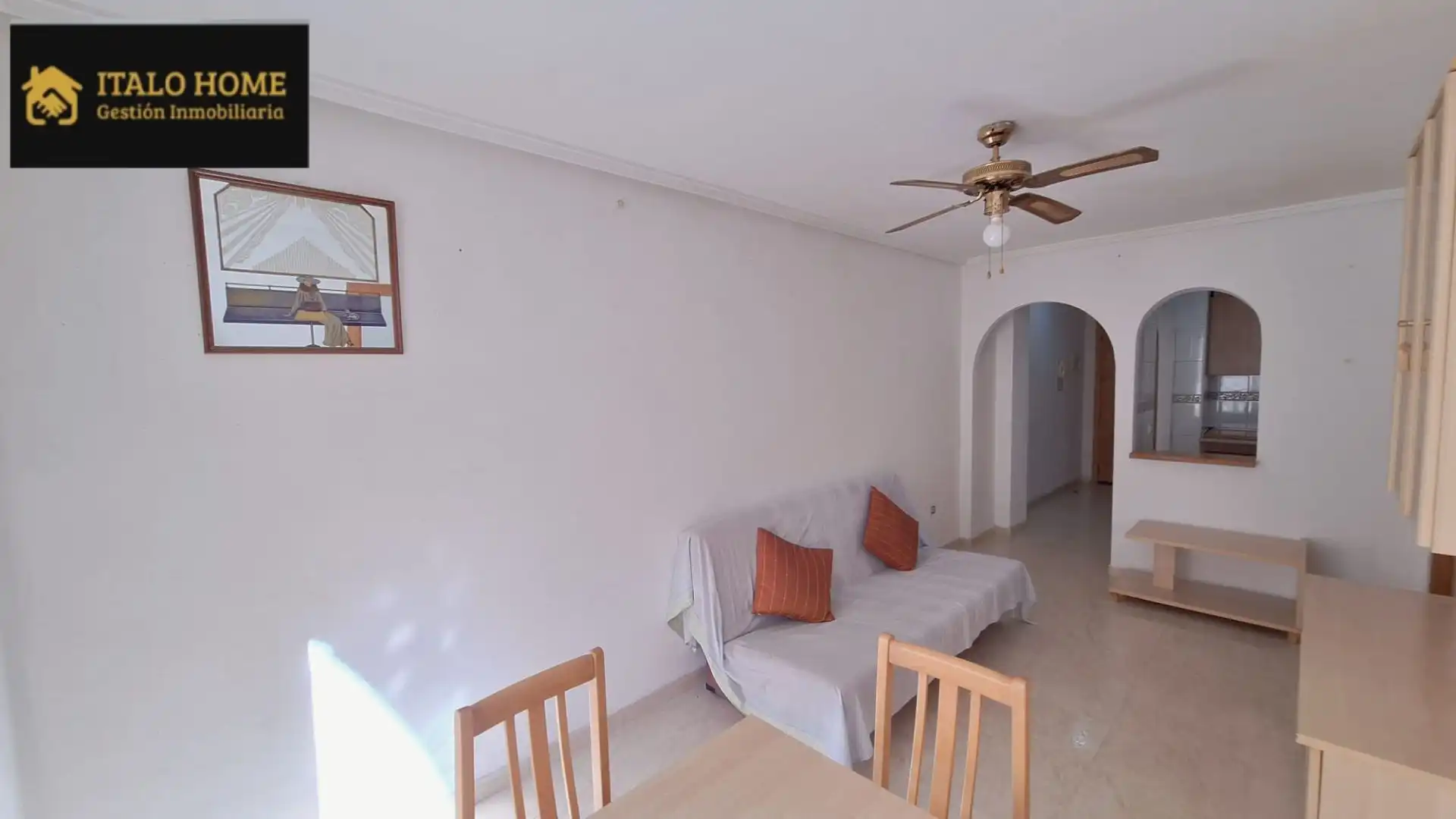 Sala de estar de Piso en venta en Torrevieja con Piscina comunitaria
