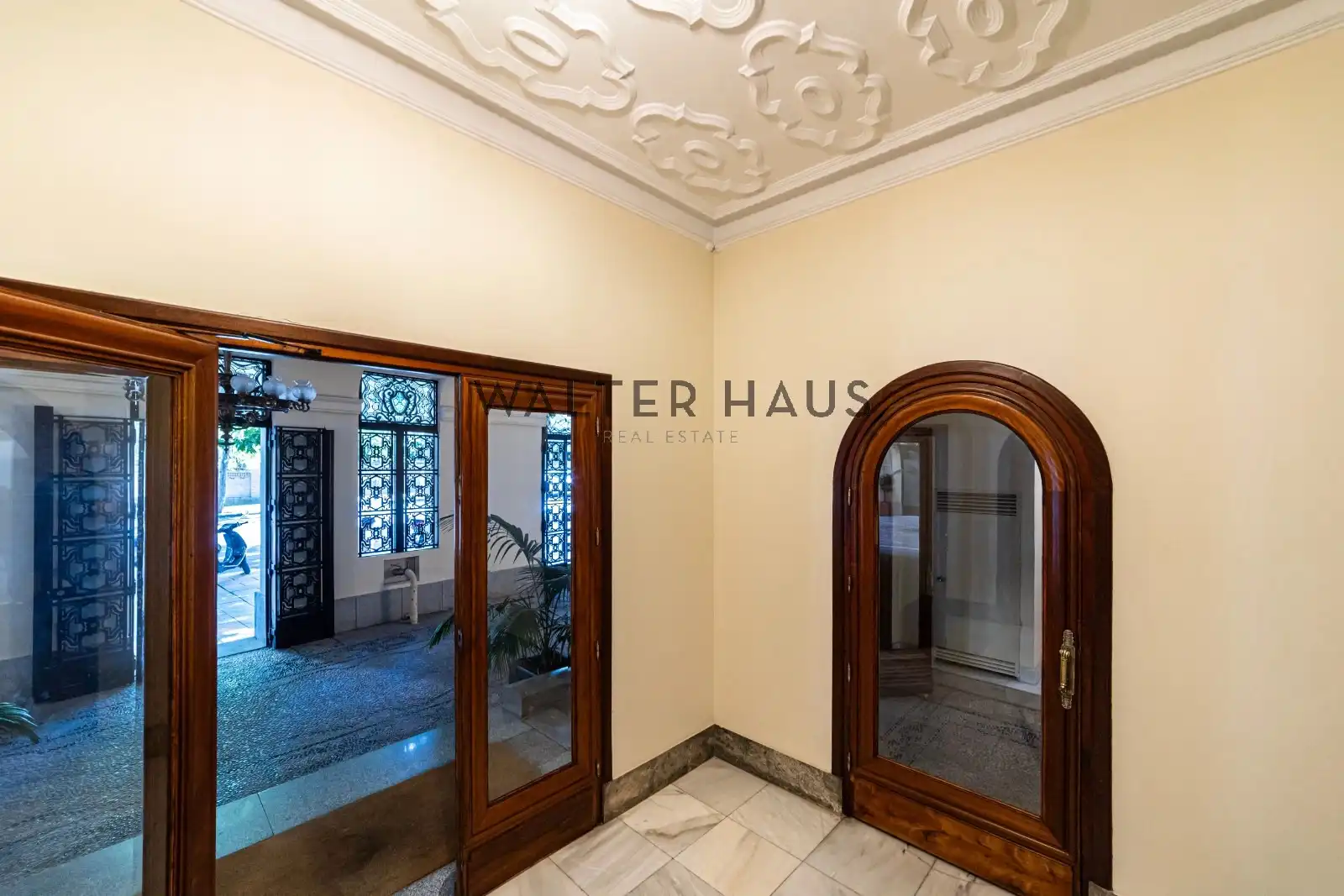 Flat for sale in Madrid  with Air Conditioner, Heating and Oven