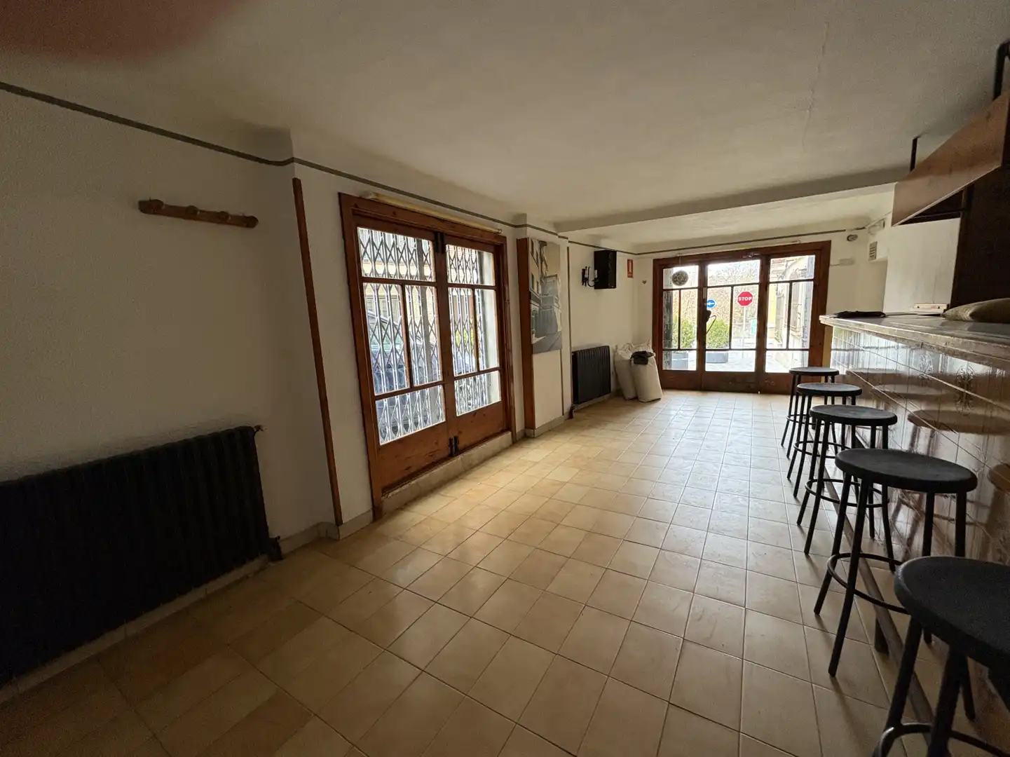 Local comercial en venda a Centelles - CL MARQUES PEÑAPLATA 1, imagen 3