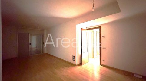 Foto 2 de Pis en venda a Marià Ribas I Bertran de, Via Europa - Parc Central, Mataró