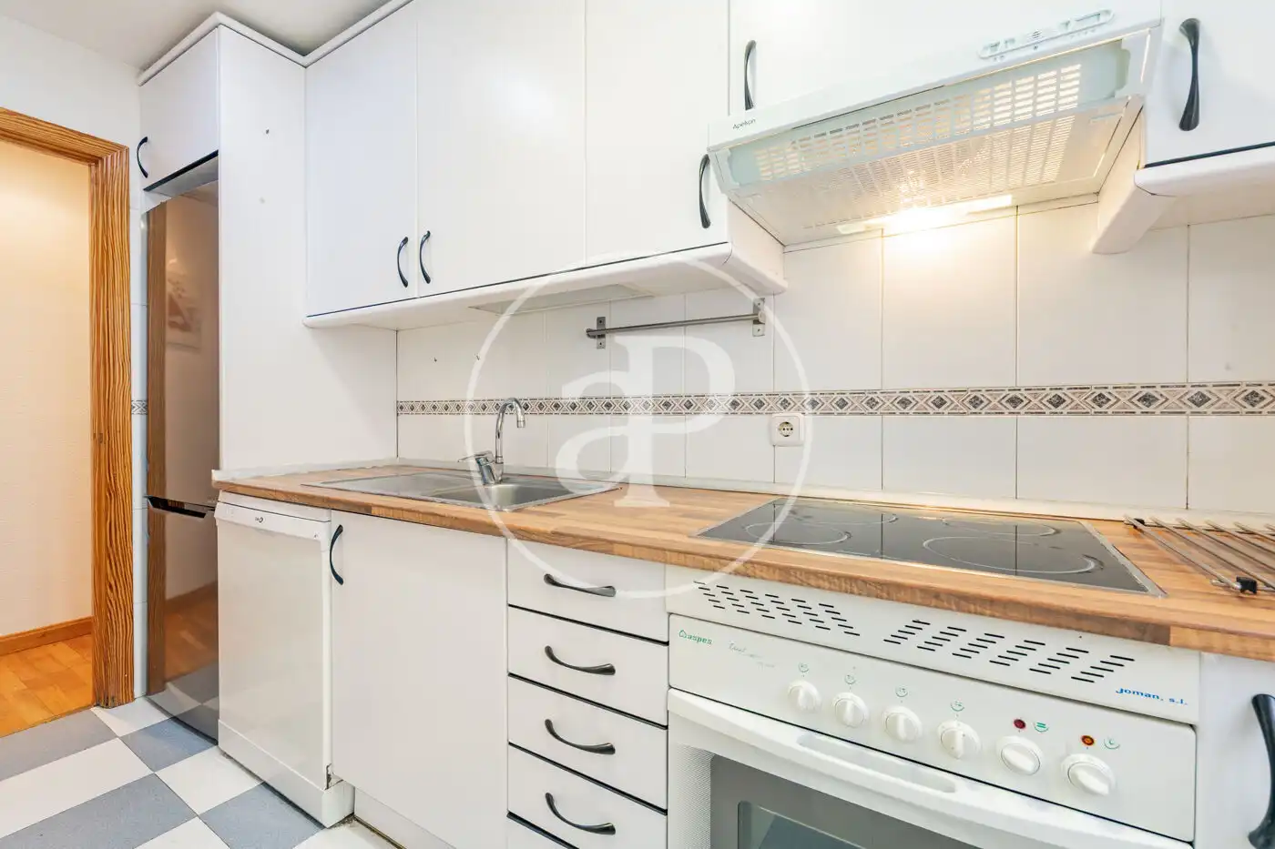 Flat with lift to rent in C. de Zabaleta, imagen 9