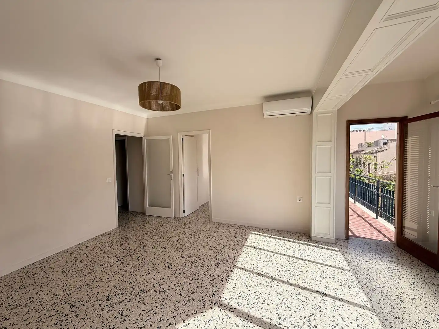 Apartments for rent in Santa Catalina