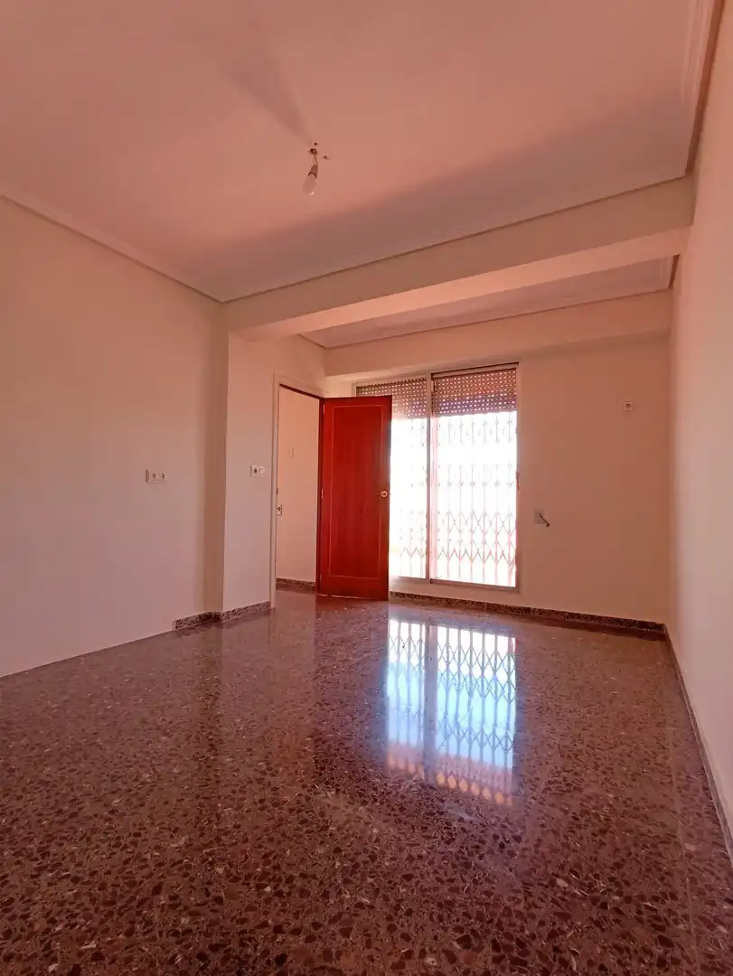 Flat for sale in Chiva  with Terrace
