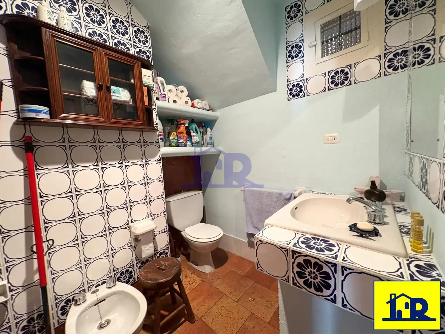 Bathroom of Duplexes for sale in Cuenca  with Heating