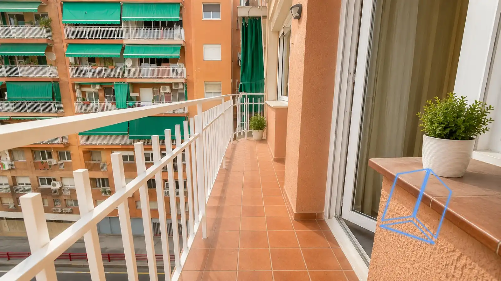 Terrassa de Pis en venda en Barcelona amb Calefacció i Balcó