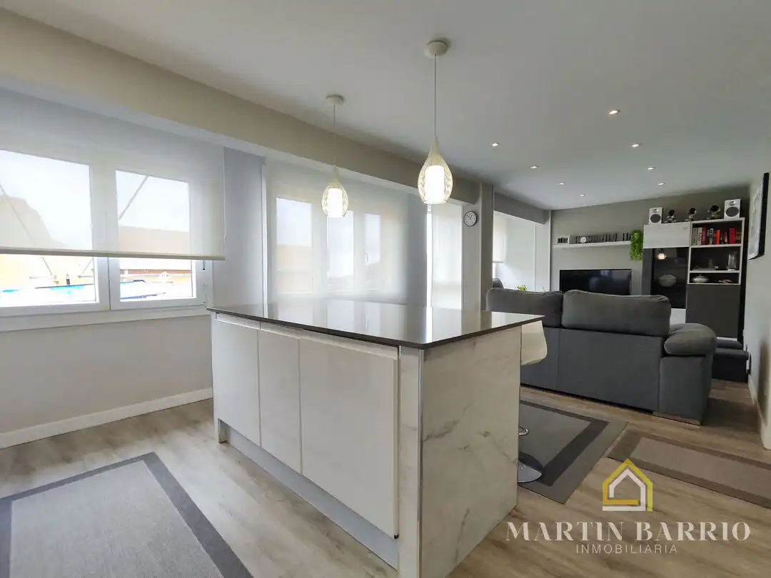 Cocina de Piso en venta en Muskiz con Calefacción, Jardín privado y Amueblado