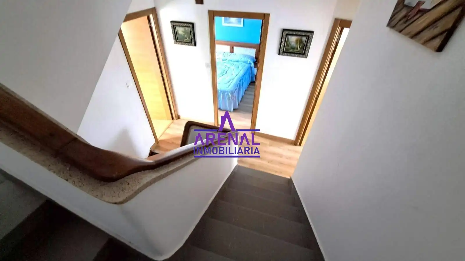 Casa o chalet en venta en A Pobra do Caramiñal con Calefacción, Trastero y Amueblado