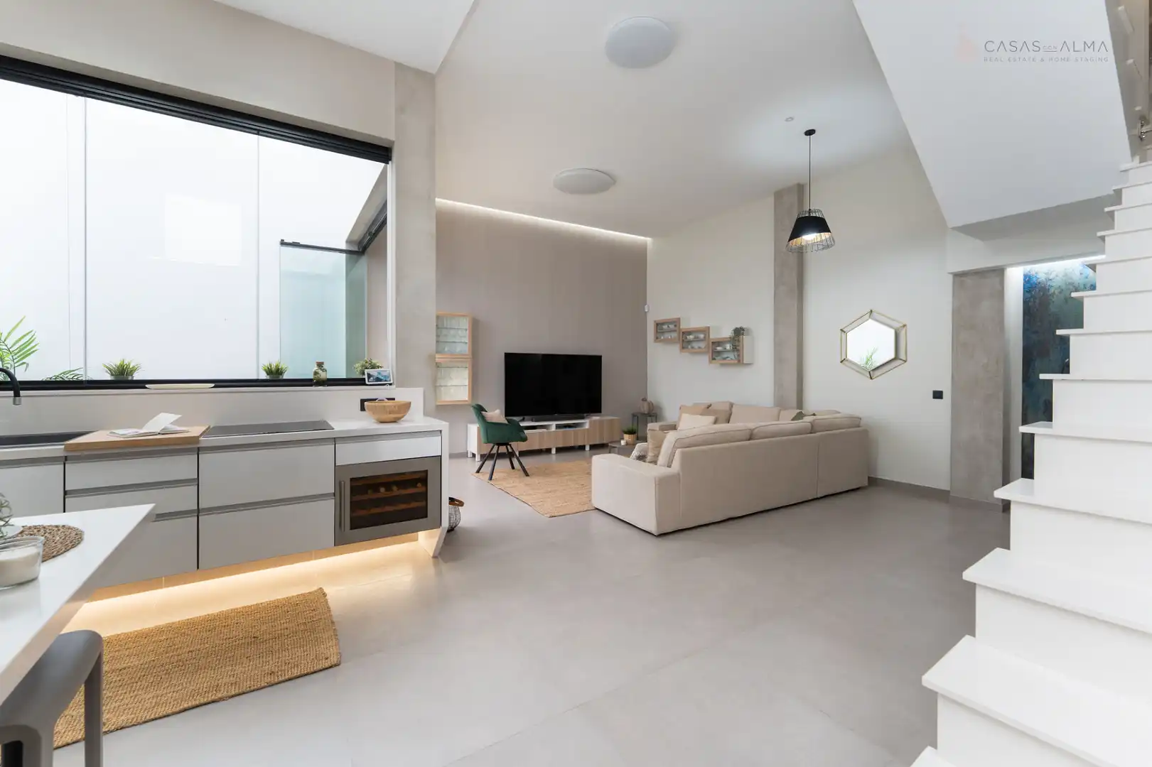 Wohnzimmer von Einfamilien-Reihenhaus zum Verkauf in Las Palmas de Gran Canaria mit Klimaanlage, Terrasse und Abstellraum