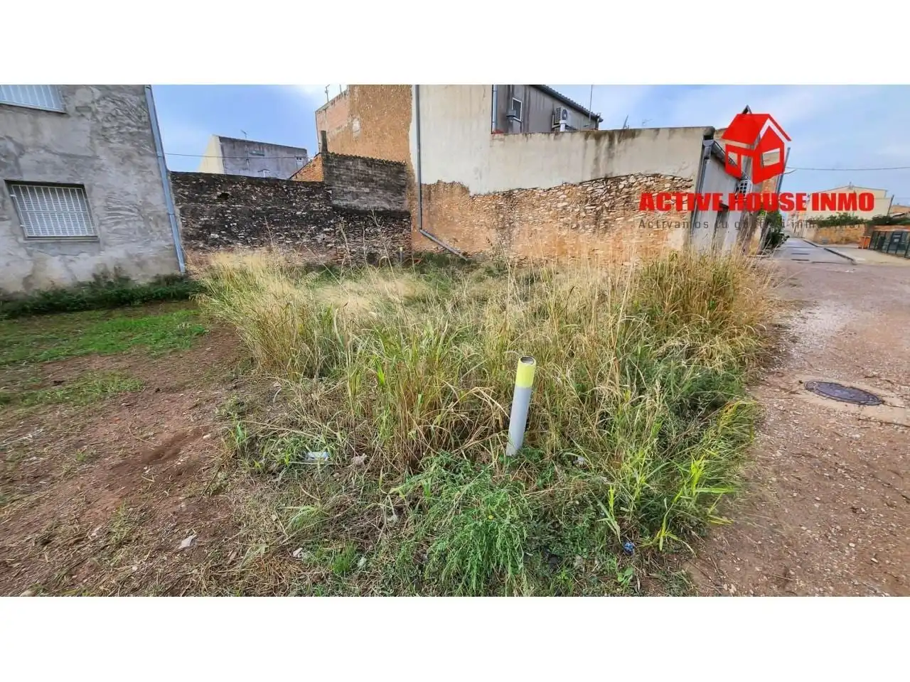 Terreno residencial en venta en Calle Tortosa