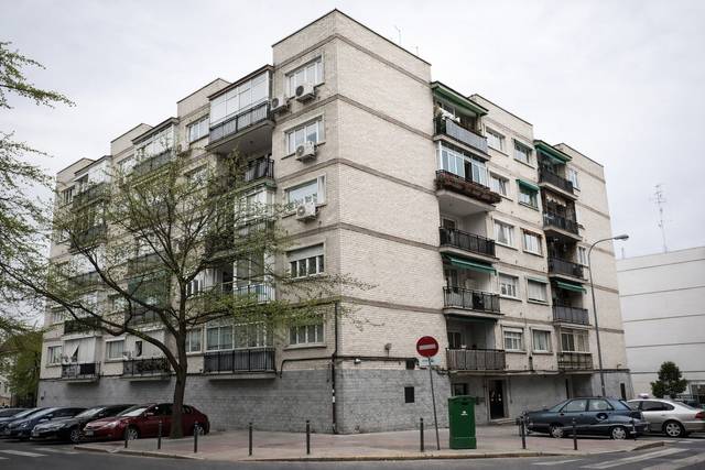 Piso en Venta en Avenida de Roma en Ciudad 70