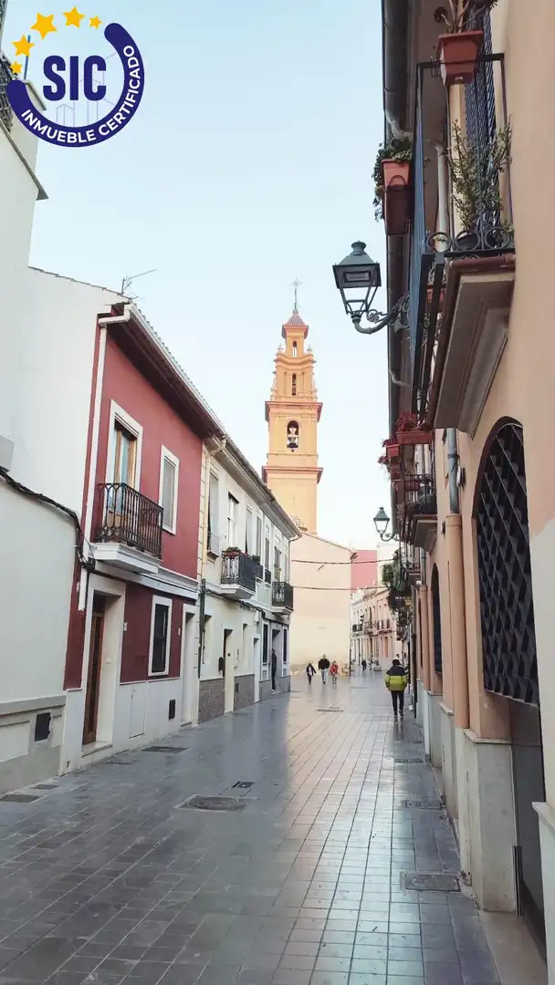 Vista exterior de Casa o chalet en venta en Valencia con Terraza y Alarma