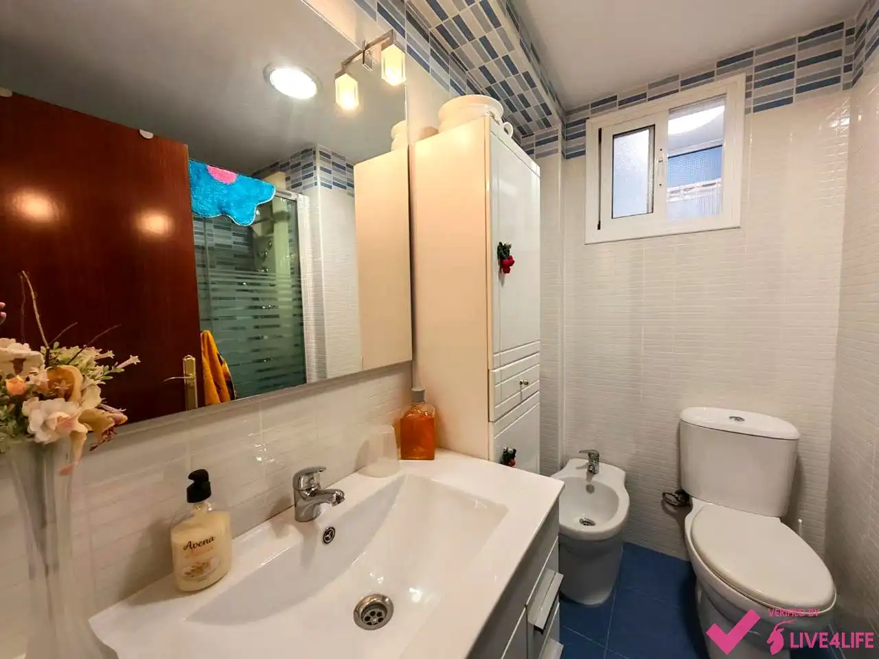 Baño de Piso para compartir en Sevilla con Amueblado