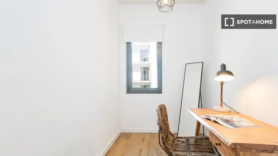 Flat with terrace to rent in Sants - Montjuïc, imagen 13