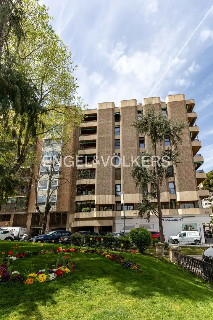 Vista exterior de Pis en venda en Guadalajara amb Aire condicionat, Calefacció i Parquet