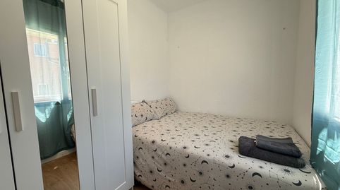 Foto 4 de Habitación en Calle de Santa Julia, 12, San Diego, Madrid Capital