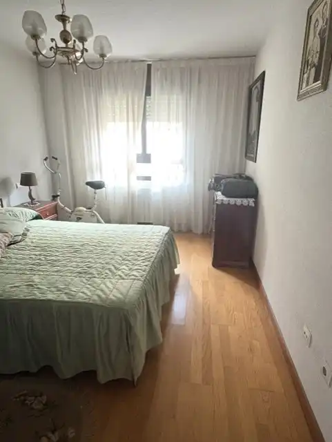 Habitación de Piso en venta en Valladolid con Calefacción, Terraza y Trastero