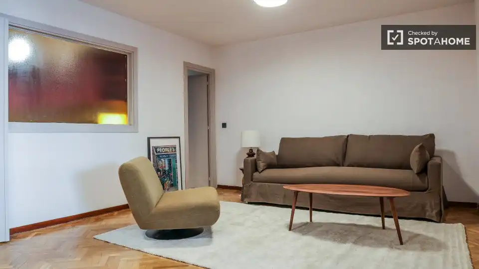 Appartamento con terrazza in affitto a Centro, imagen 3