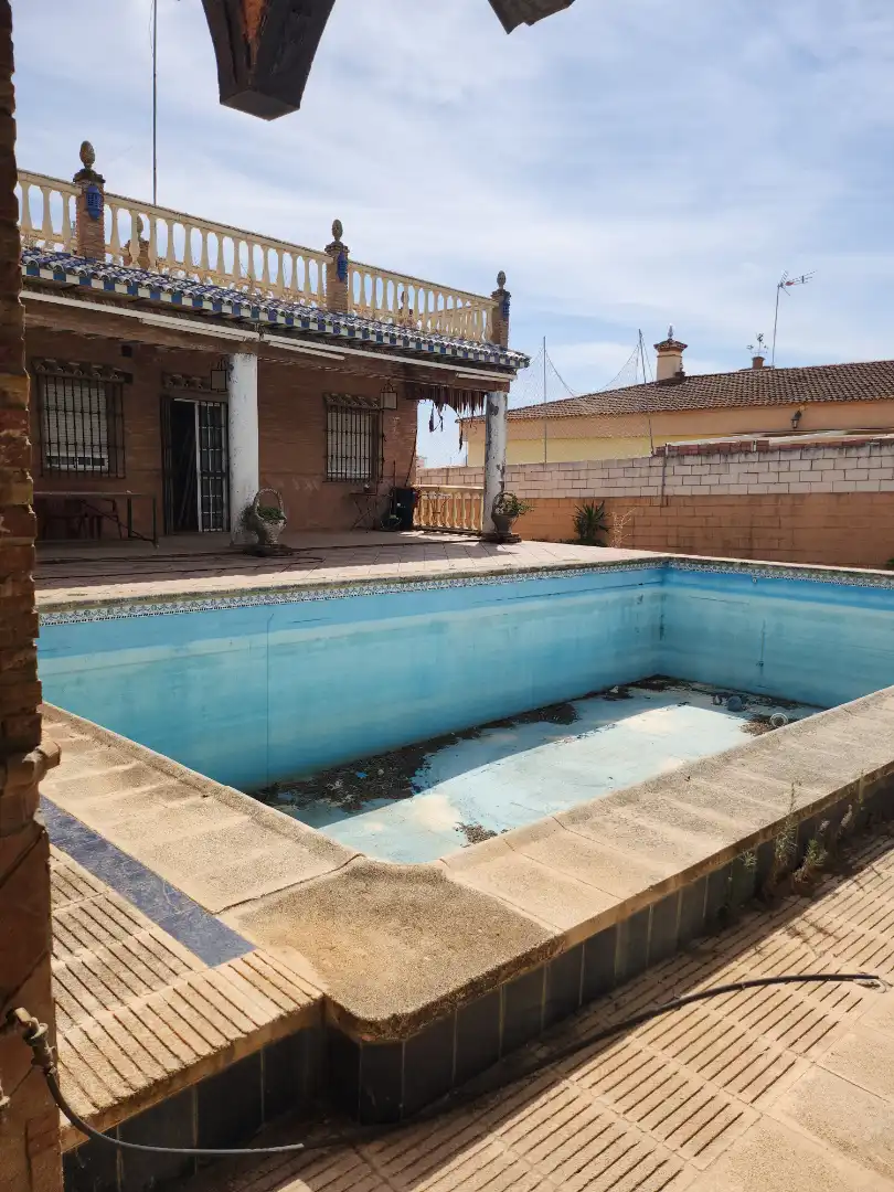 Piscina de Casa o xalet en venda en El Viso del Alcor amb Aire condicionat, Calefacció i Jardí privat
