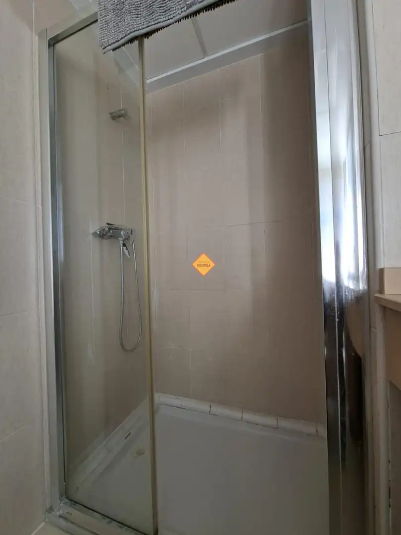 Baño de Casa o chalet en venta en Paterna con Aire acondicionado, Calefacción y Jardín privado