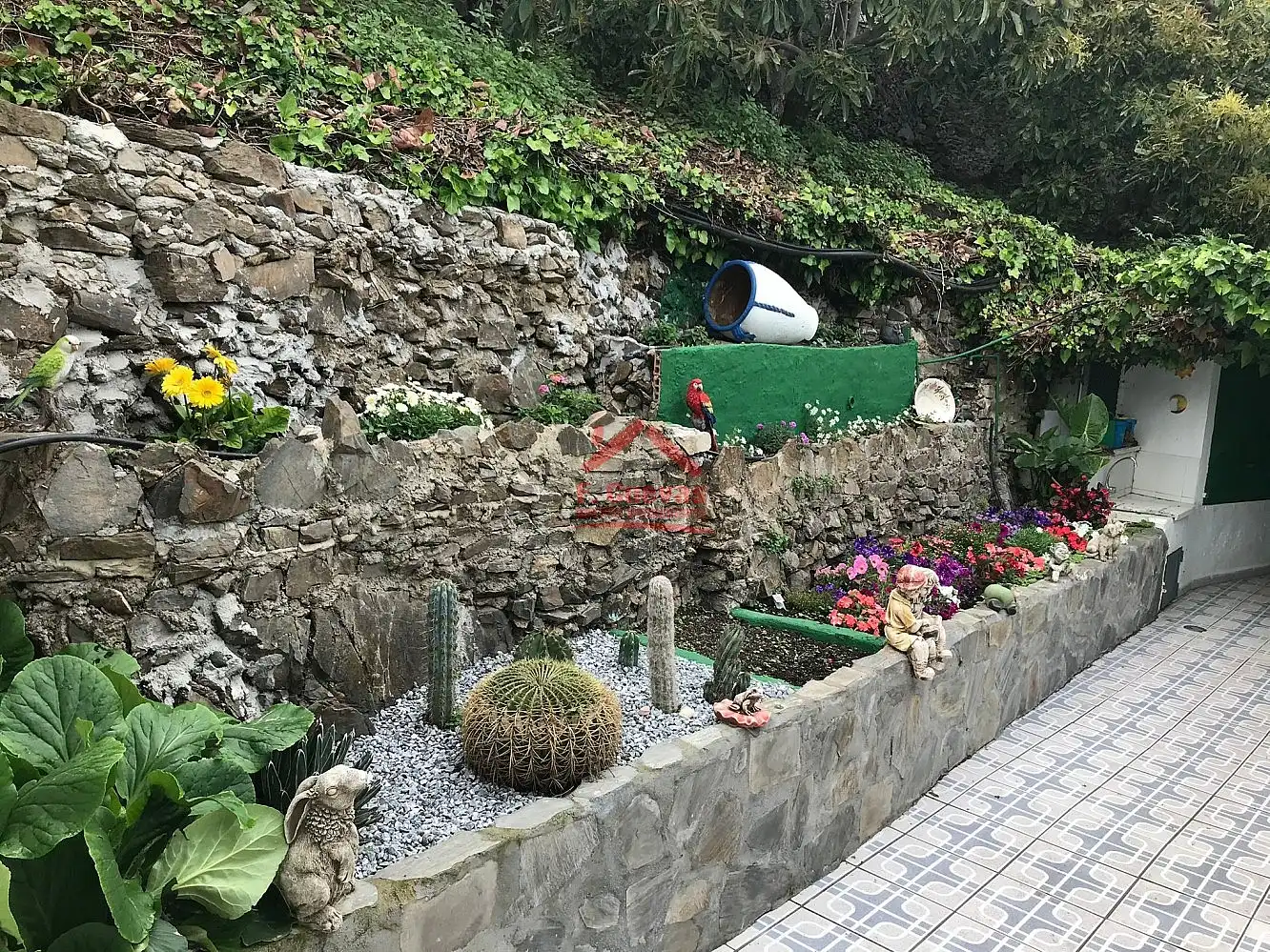 Garden of Country homes for sale in Sayalonga  with Air Conditioner, Heating and Terrace