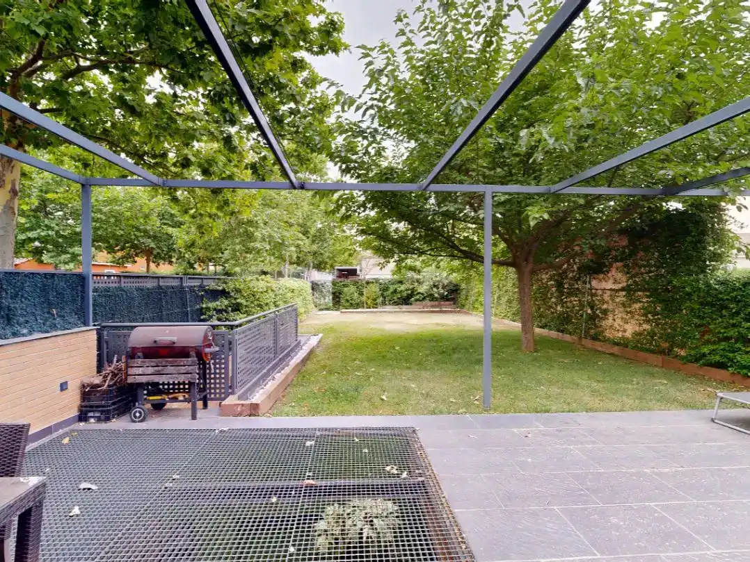 Terrace of Flat for sale in Boadilla del Monte  with Air Conditioner, Private garden and Parquet flooring