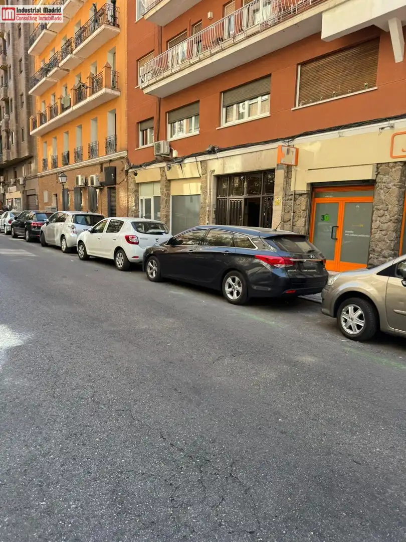 Parking de Local de alquiler en Madrid