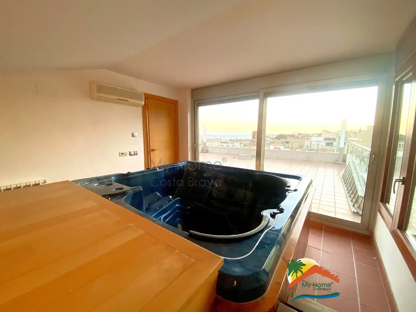 Bedroom of Houses for sale in Blanes  with Air Conditioner, Heating and Private garden