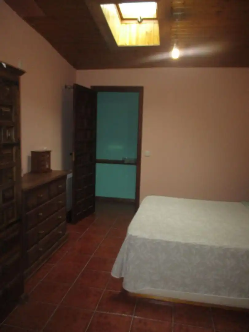 Habitación de Residencial en venta en Fresnedillas de la Oliva