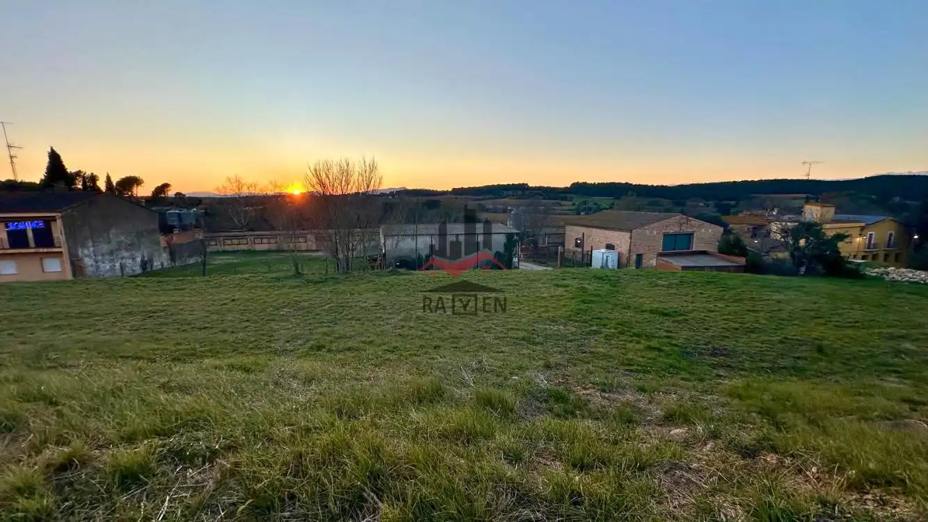 Residencial en venta en de les Eres, Saus, Camallera i Llampaies