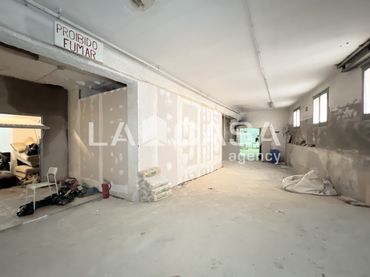 Business premises for sale in Artigues - Llefià